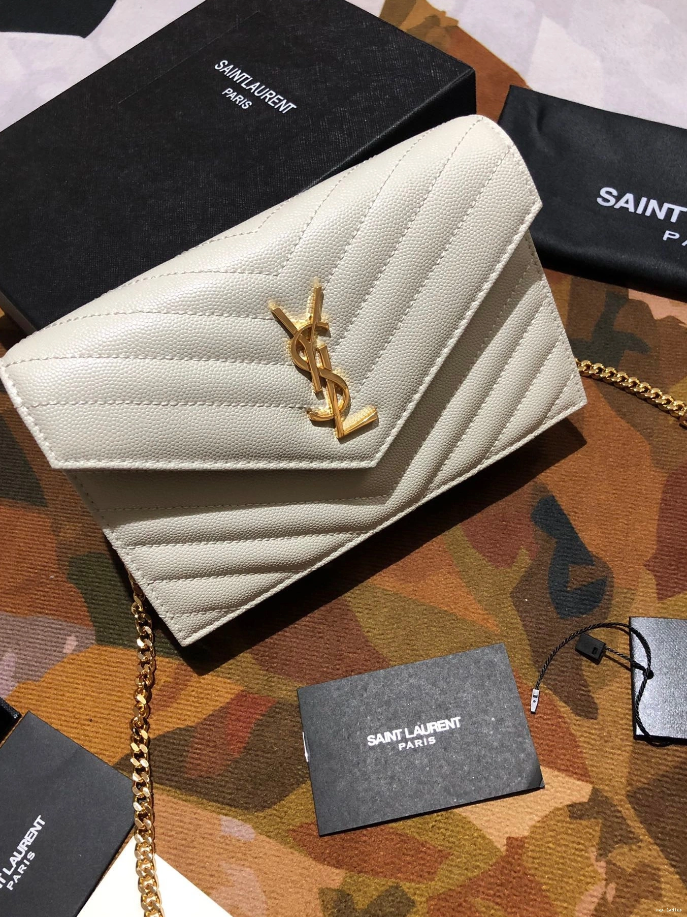 Repzbay REP MATELASSÉ YSL CASSANDRE WALLET CHAIN 0801